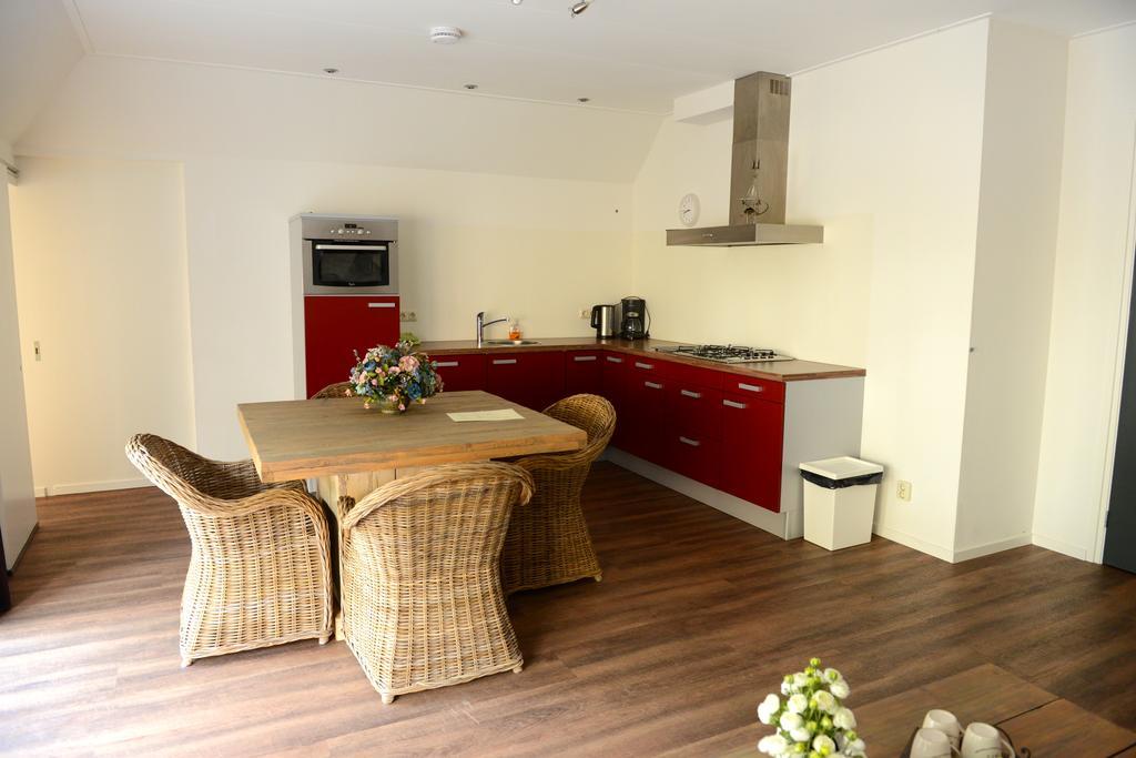 Appartementen Verhuur De Trijehoek Stiens Εξωτερικό φωτογραφία