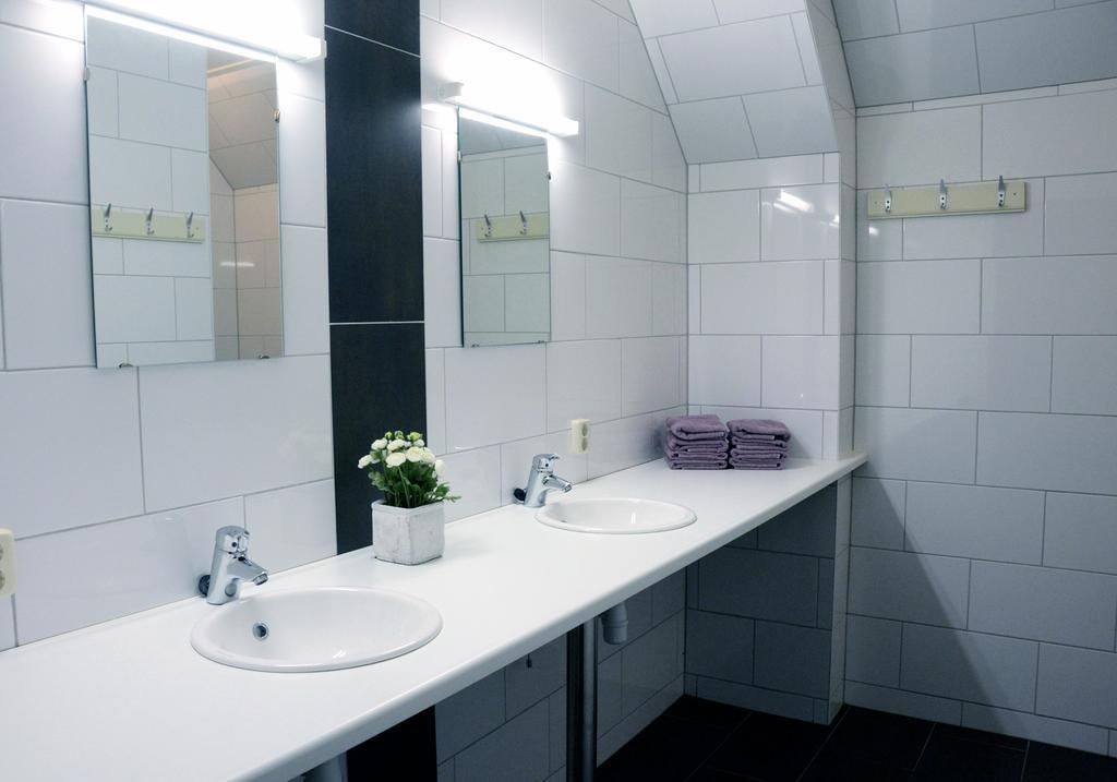 Appartementen Verhuur De Trijehoek Stiens Εξωτερικό φωτογραφία
